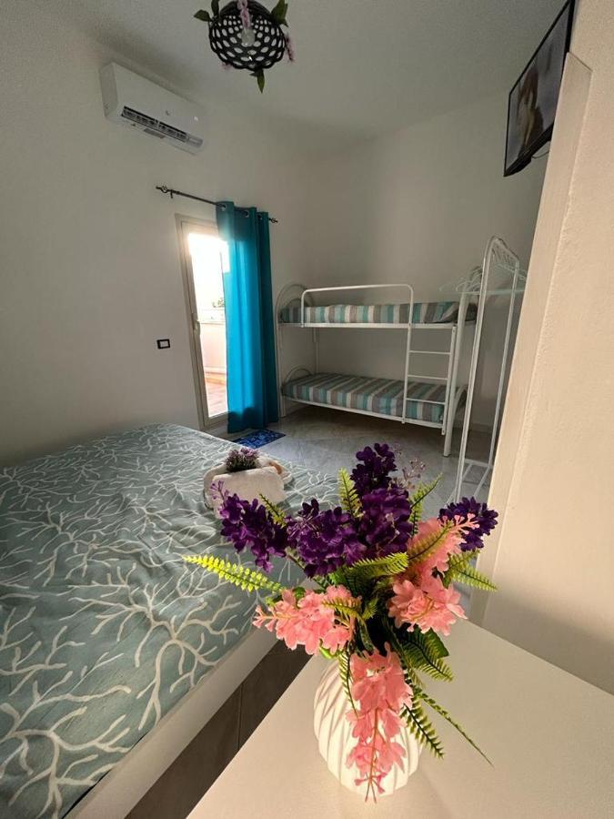 La Casa In Piazza Hotel Terrasini Bagian luar foto